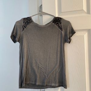 American Eagle grey top